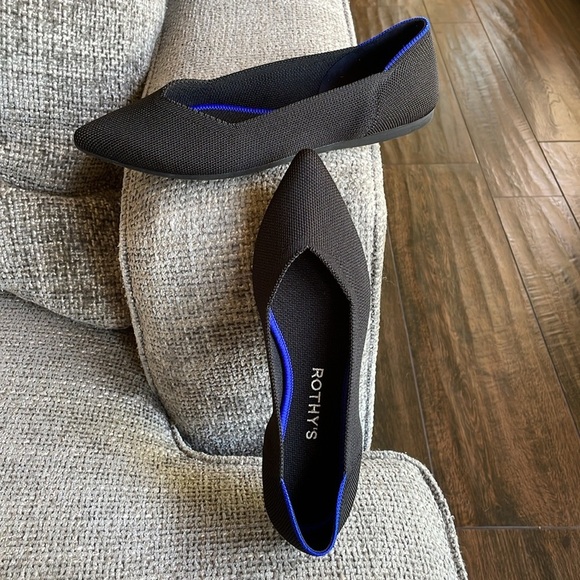 NWT ROTHY’S Ruth’s The Point Flats! - Picture 11 of 11